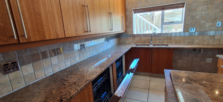 3 Bedroom Property for Sale in Mossel Bay Ext 15 Western Cape